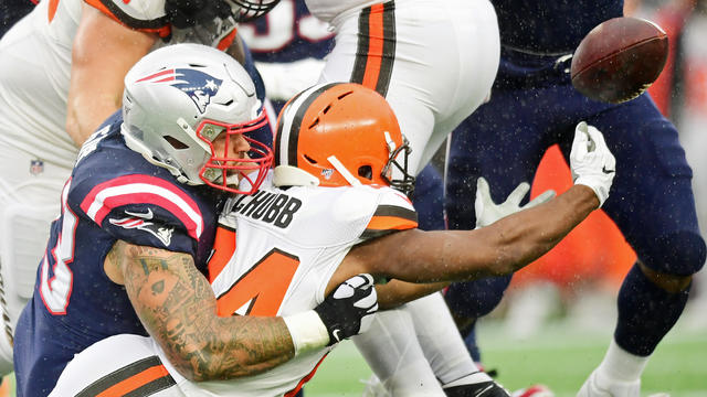 Patriots Ups & Downs: Who stood out in a road blowout of the Browns?