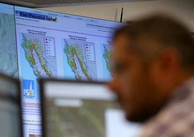 California's PG&E Offers Media Tour Of Its Wildfire Operations Center
