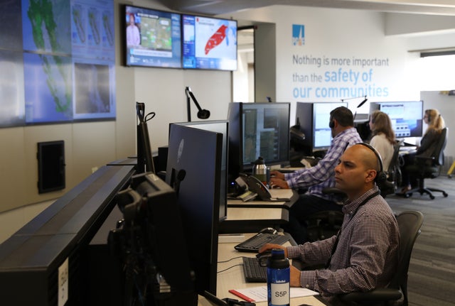 California's PG&E Offers Media Tour Of Its Wildfire Operations Center