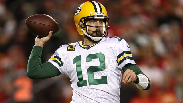 Packers QB Aaron Rodgers still owns the Bears, throws 450th TD