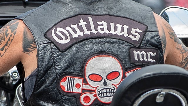 outlaw-motorcycle.jpg 