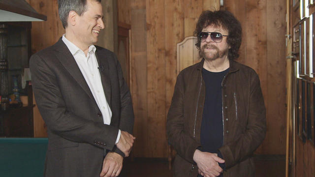 david-pogue-with-jeff-lynne-promo.jpg 