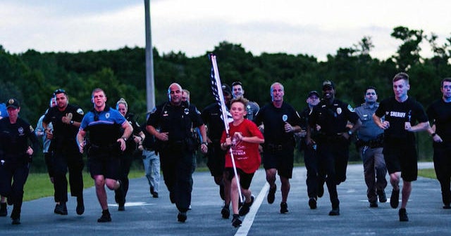 11-year-old running to honor fallen heroes
