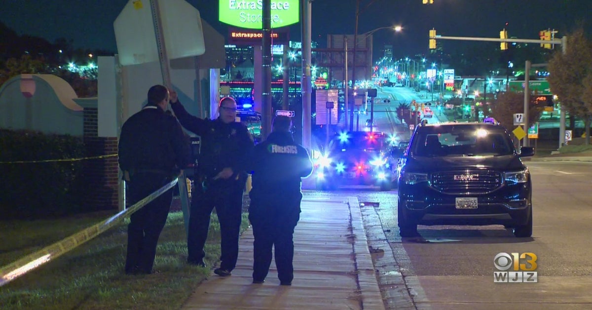 Police Investigating Double Shooting In Southeast Baltimore - CBS Baltimore
