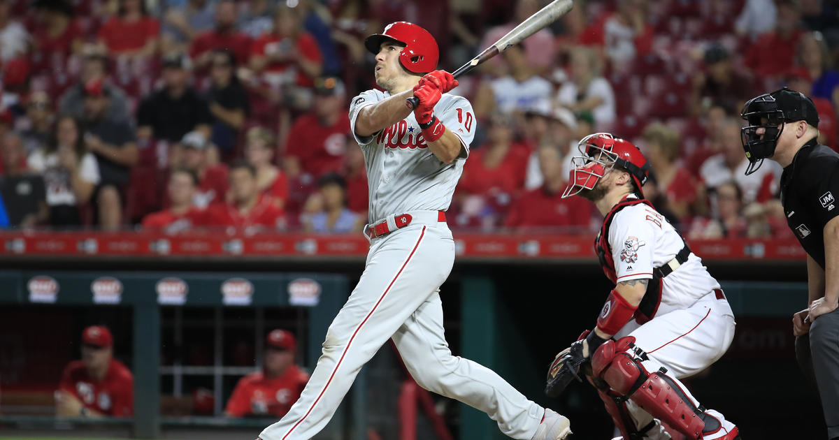 Philadelphia Phillies Catcher J.T. Realmuto Wins Second Career Gold Glove  Award - Sports Illustrated Inside The Phillies