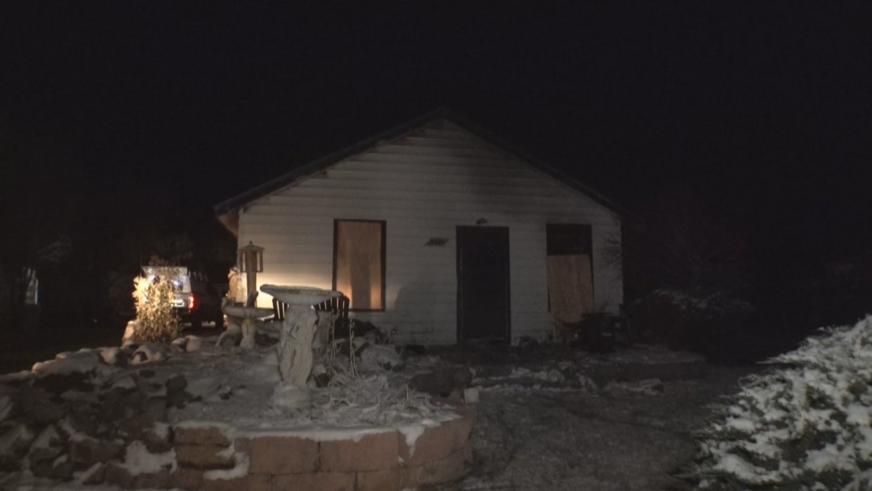 Denver Family Escapes Burning Home Just After Midnight - CBS Colorado