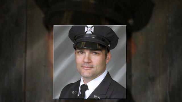 1113-en-worcesterfirefighter-oliver-1976840-640x360.jpg 
