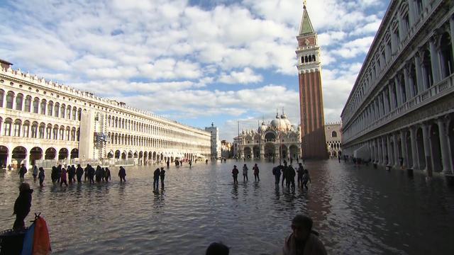 1114-en-veniceflooding-williams-1977579-640x360.jpg 