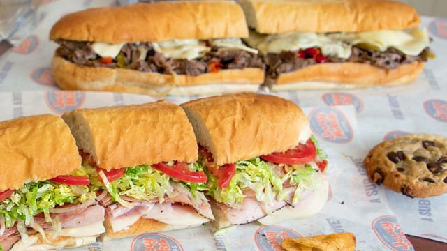 Jersey_Mikes_Subs_Photo_1_Enhanced.jpg 
