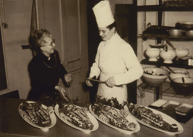 chef-jacques-pepin-age-16-preparing-banquet-for-firemans-ball-at-hotel-in-bellegarde-france-620-tall.jpg 