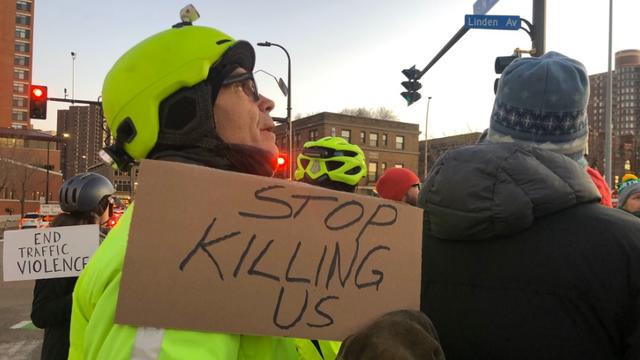 Bike-Safety-Rally-in-Downtown-Minneapolis.jpg 