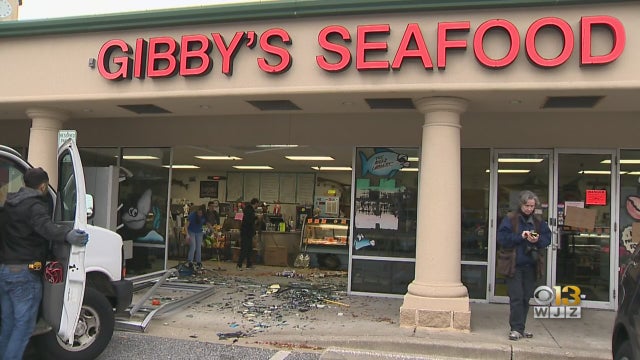 gibbys-crash.jpg 
