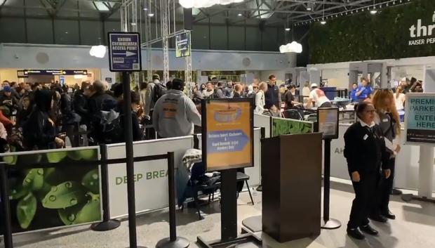 Oakland Airport Post Outage 
