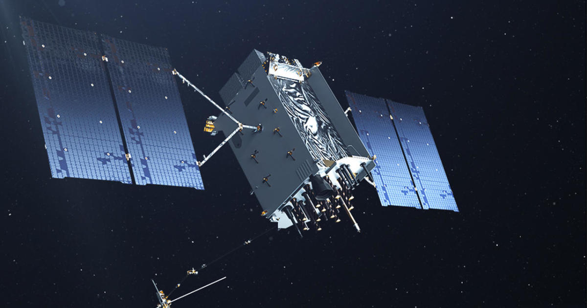 Competitief lijst Zich afvragen GPS III: How the Global Positioning System's next generation of satellites  are being developed - CBS News