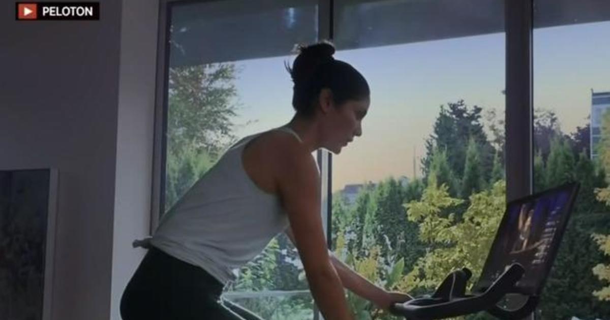 Peloton S Controversial Ad Goes Viral And Sparks Backlash Cbs News