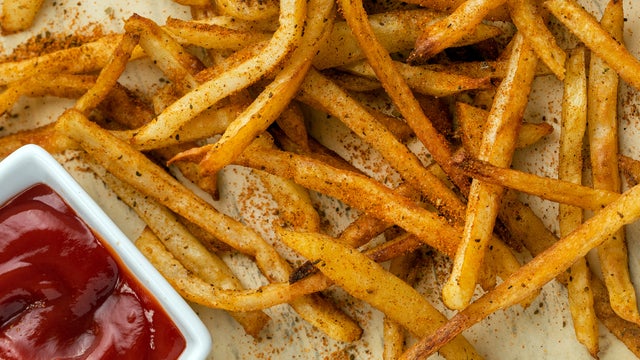 Old-Bay-Baked-Oven-Fries-2000_1125.jpg 