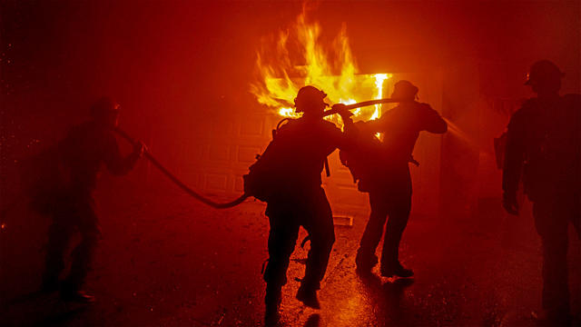 firefighters-silhouette.jpg 