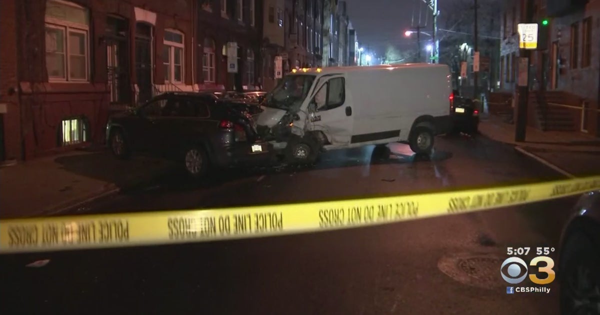 Police Chase Ends In Crash In Brewerytown - CBS Philadelphia