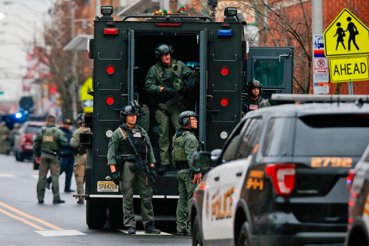 Jersey City shooting: 4 killed in New Jersey shooting, including police ...