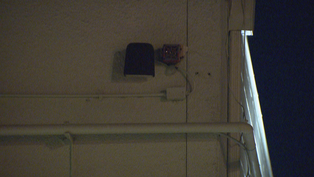 BILLIARDS HALL COLD CASE 10PKG.transfer_frame_1389 