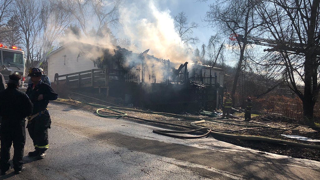 At Least 1 Firefighter Injured Battling Fire At Penn Hills Home CBS