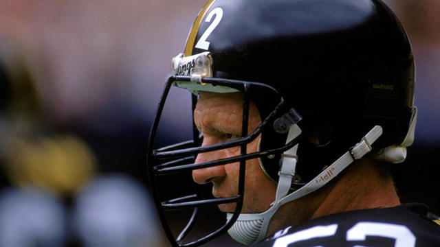 52 days until Steelers season kickoff: Remembering legend C Mike Webster -  Behind the Steel Curtain