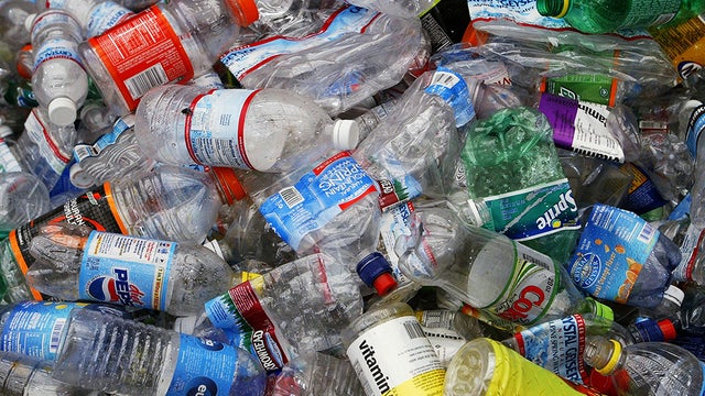 plastic-bottles-generic.jpg 