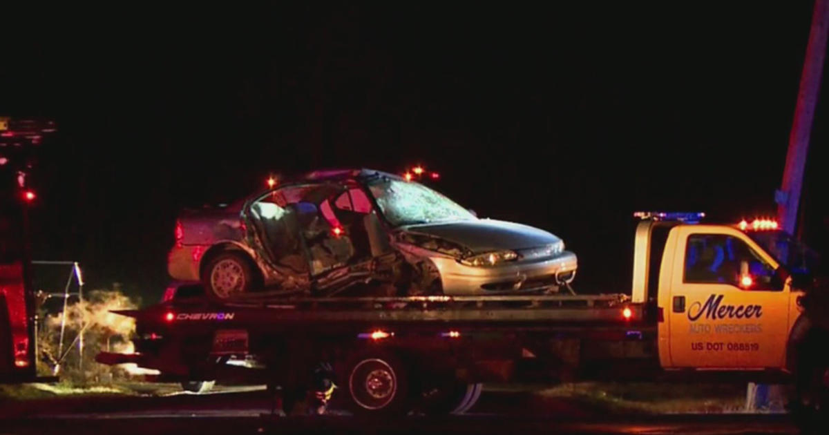 17YearOld Girl Killed, 2 Injured After Car Crash In Mercer County