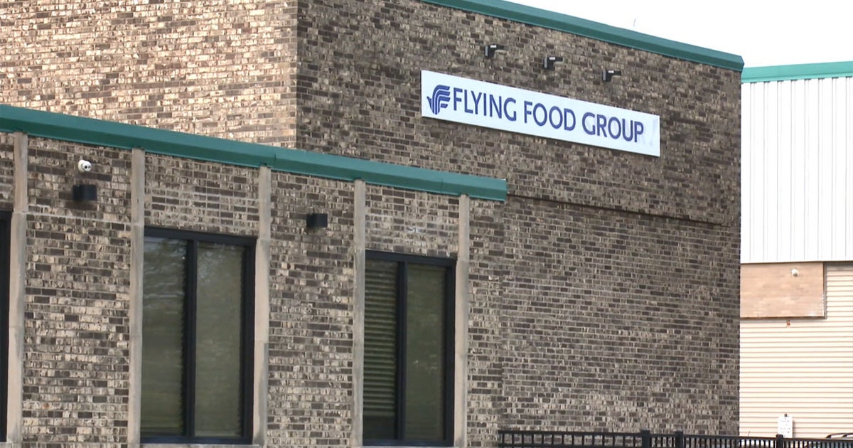 Pay What You Owe Workers Or You're Out, City Tells Airport Food Company ...