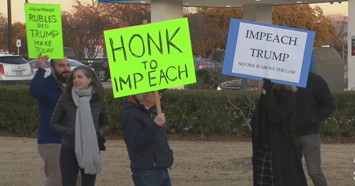 North Texas Democrats Rally To Urge House Members To Impeach President