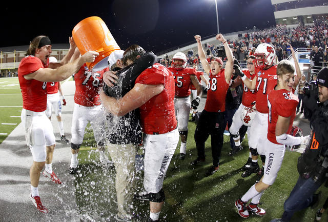 North Central Cardinals have the NCAA Division III football title