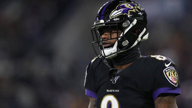 Lamar Jackson Gifts Entire Ravens Offensive Line Rolexes