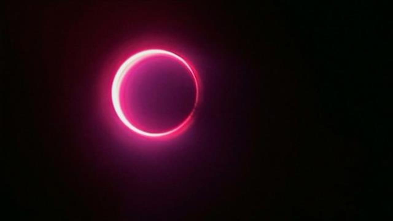 Rode datum Haringen sensor Solar eclipse: "Ring of fire" annular solar eclipse captured in stunning  photos from around the world - CBS News