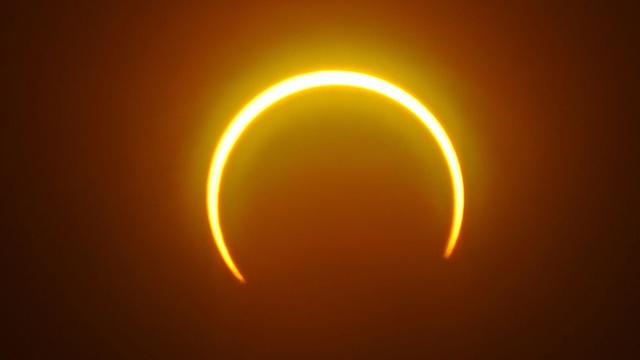 PHILIPPINES-ASTRONOMY-SOLAR-ECLIPSE 