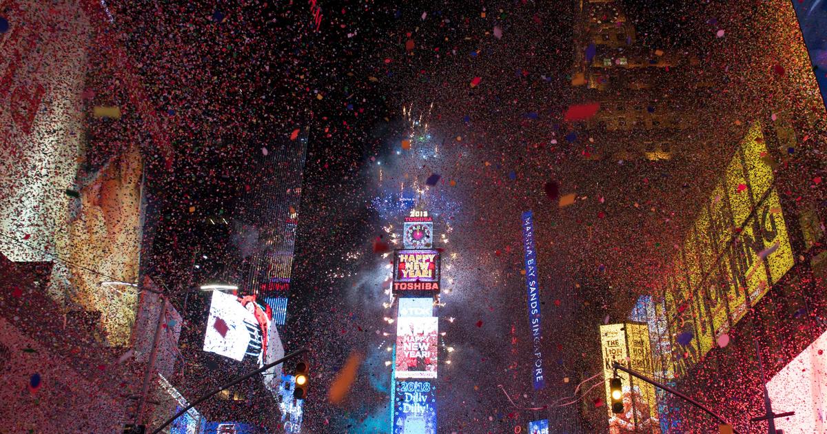 Times Square Ball Drop Everything You Need To Know About The Times