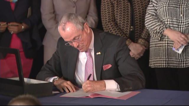 Governor-Murphy-Bill-Signing-RAW-1-2-20_frame_132860.png 