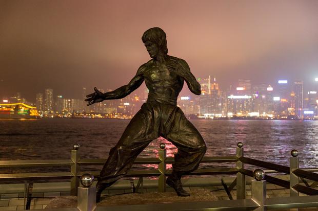 Statue of Bruce Lee in Hong Kong 
