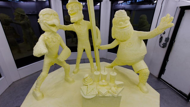 2020-PA-BUTTER-SCULPTURE.jpg 
