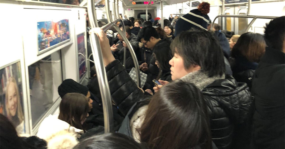 MTA Says Cause Of Snarled 7 Subway Train Service Was Human Error - CBS ...