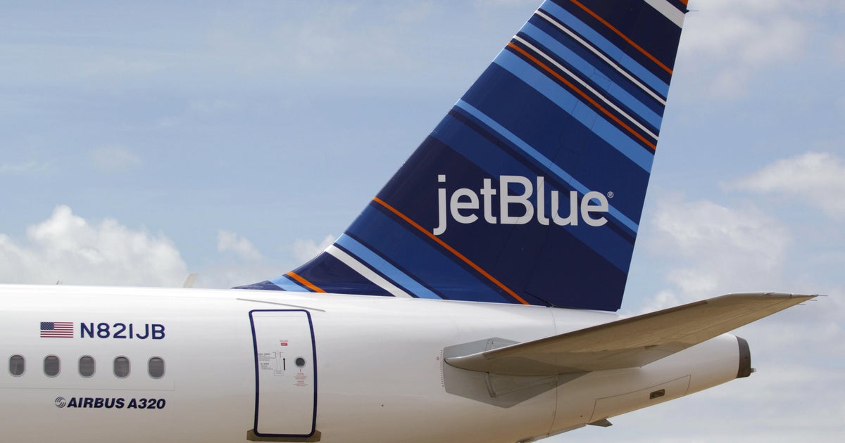 JetBlue flight diverted to JFK Airport due to hydraulic systems issues(04)