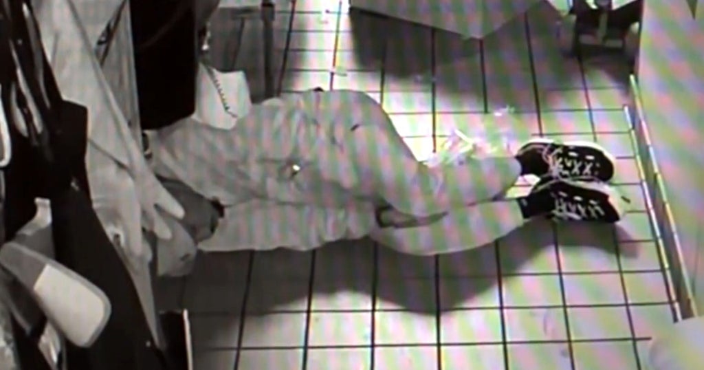 WATCH: Burglar Cooks Food And Takes Nap Christmas Morning In Taco Bell ...