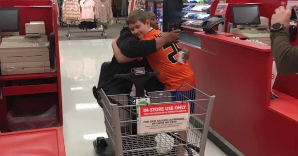 'I Felt Very Powerful' 10YearOld Boy Returns 900 To Woman Who Lost