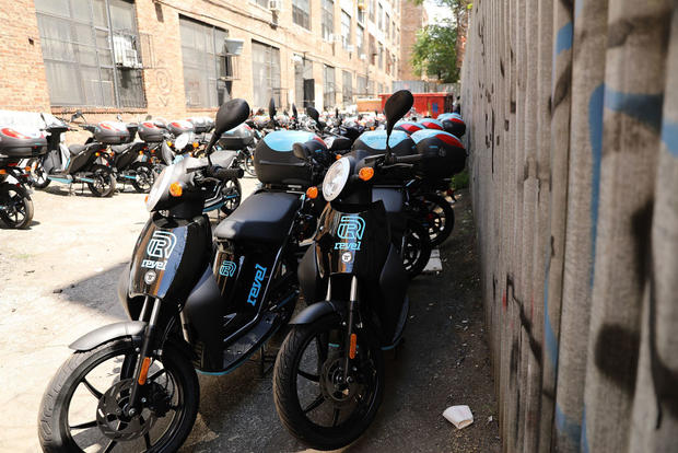 New "E-Moped" Ride-Share Launched In Brooklyn 