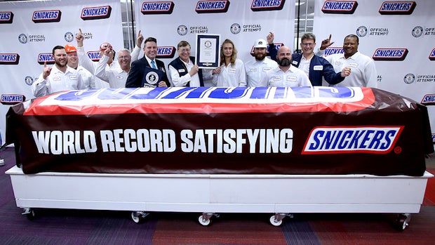 World's largest Snickers 2 