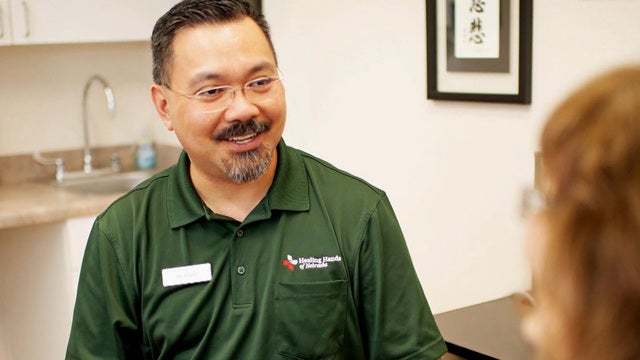 0123-ctm-volunteerpaybills-oliver-2013042-640x360.jpg 