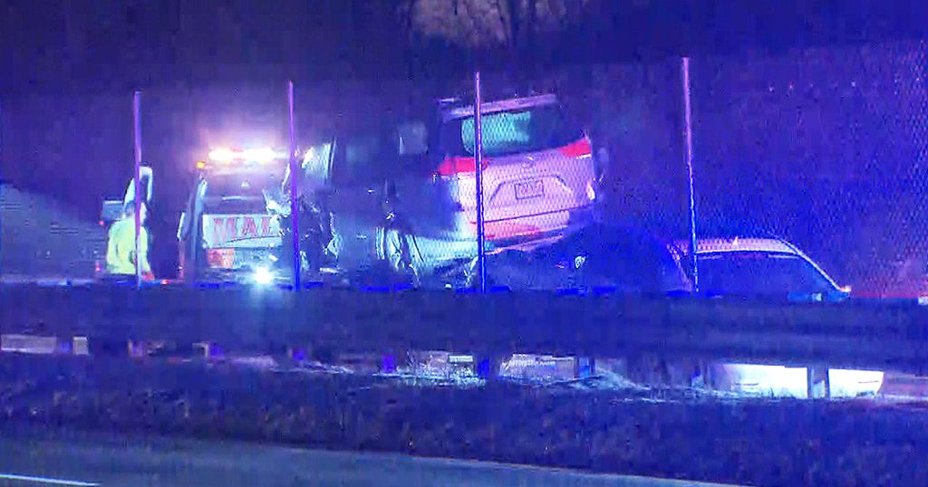 WrongWay Driver Causes 3Car Crash On Route 128 In Danvers CBS Boston