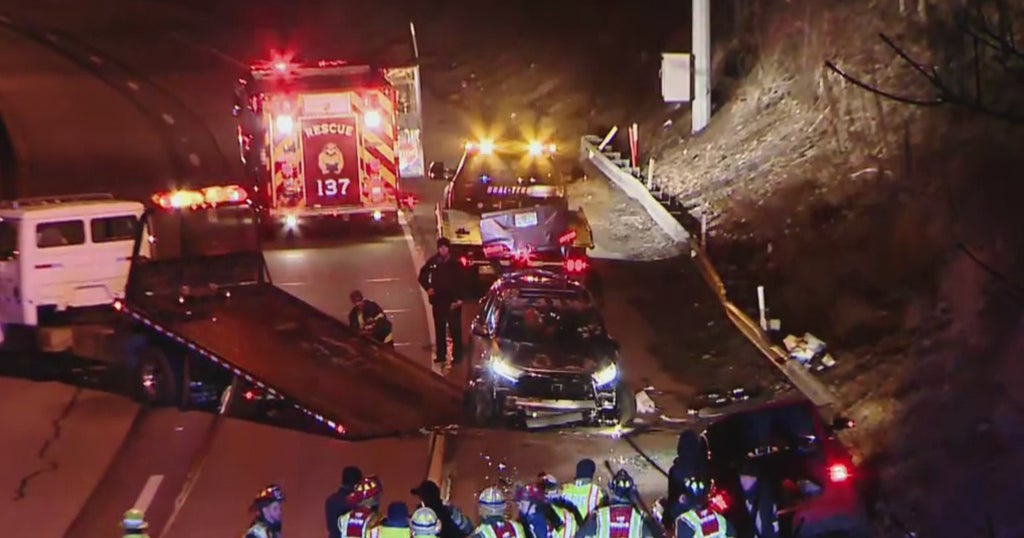 At Least 1 Person Taken To Hospital After Crash Temporarily Closes