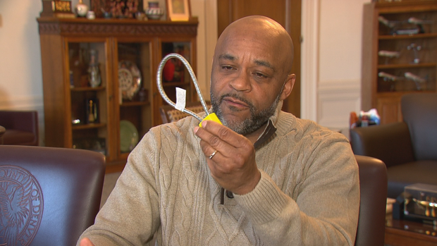 GUN LOCKS 10SOTVO.transfer_frame_465 