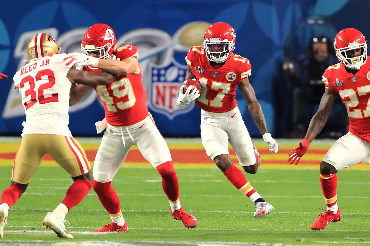Super Bowl 2020: Kansas City Chiefs top San Francisco 49ers