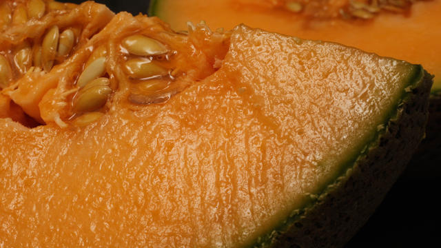 Listeria Outbreak In Cantaloupe Causes Deaths And Illnesses Across 18 States 